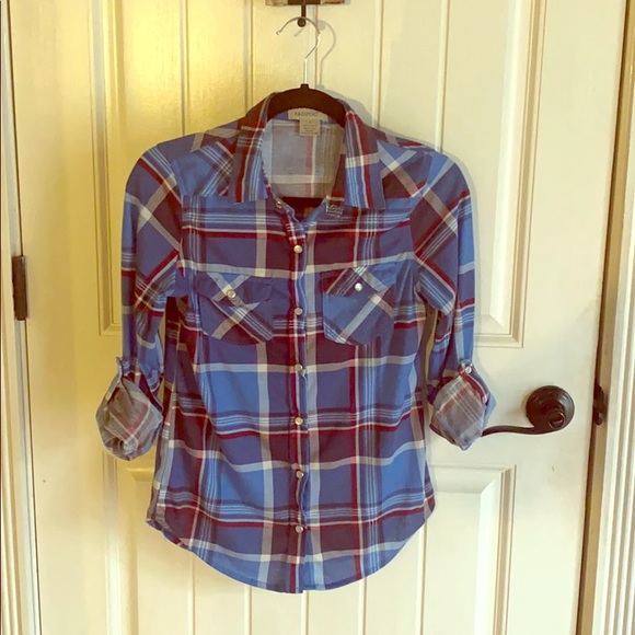 Passport Tops - Women’s top